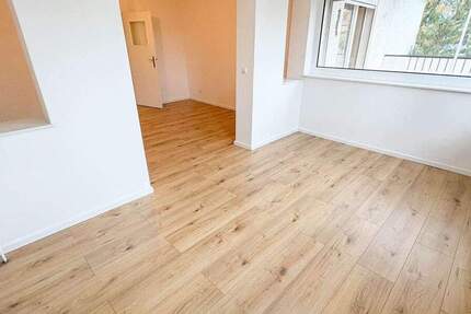Wohnung Berlin Borsigwalde - 3 Zimmer, 83 m&sup2;, 1.550&euro; | Angebot:24636618