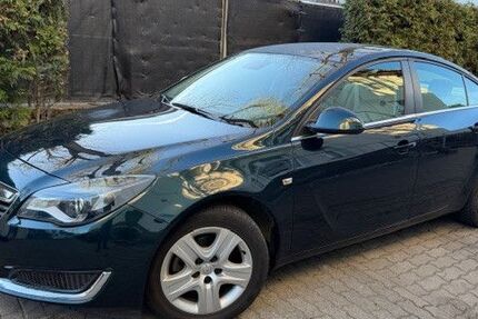 Opel Insignia 92.775 km 7.950 &euro; Berlin 13407
