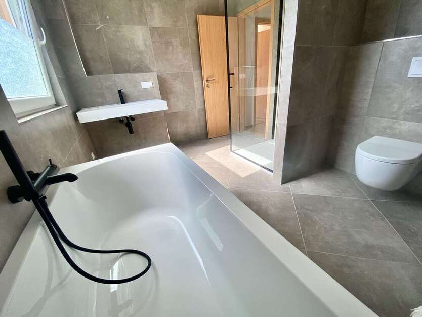 Haus zum Mieten in Berlin 2.450 € 109.78 m²