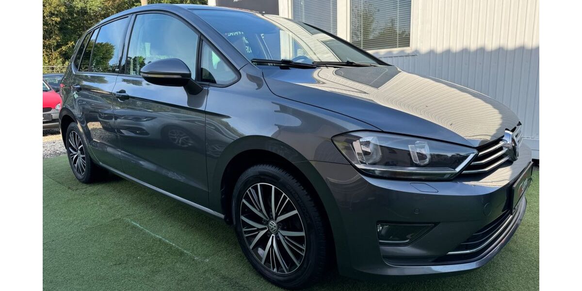 VW Golf 113.000 km 12.900 &euro; Falkensee bei Berlin 14612