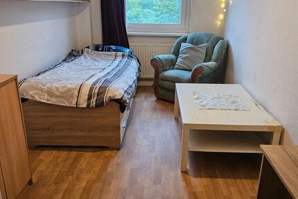 Wohnung Berlin Marzahn-Hellersdorf - 1 Zimmer, 17 m&sup2;, 350&euro; | Angebot:27624371