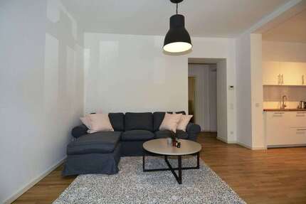 Zimmer Berlin Mitte - 2 Zimmer, 1.650&euro; | Angebot:26224128