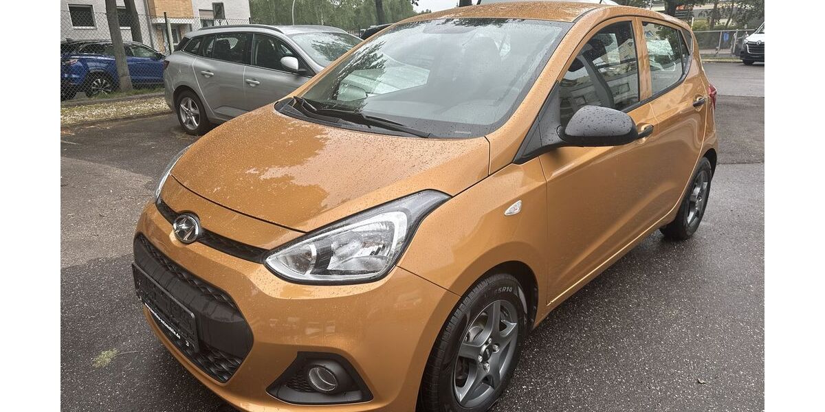 Hyundai i10 81.560 km 5.900 &euro; Berlin 12249