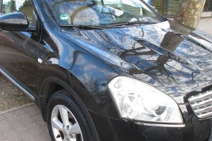Nissan Qashqai 159.000 km 2.950 &euro; Berlin 12357
