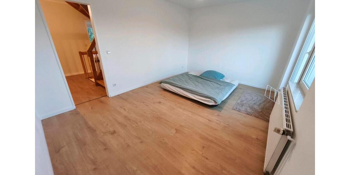Reihenhaus Rangsdorf - 4 Zimmer, 120 m&sup2;, 1.650&euro; | Angebot:26286596