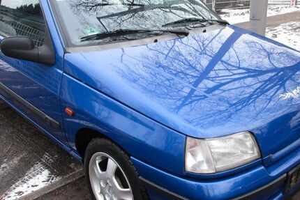 Renault Clio 37.000 km 3.450 &euro; Berlin 12357