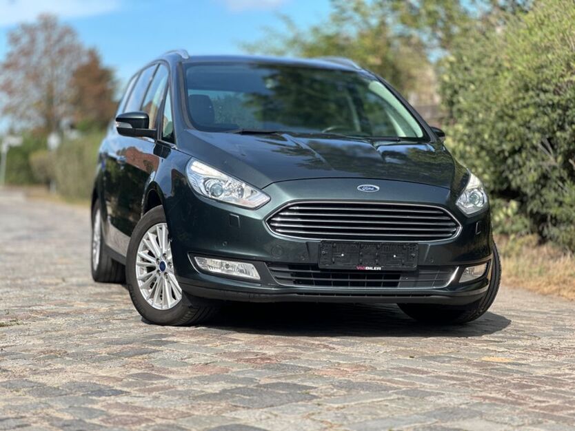 Ford Galaxy 163.698 km 14.499 € Berlin 12099