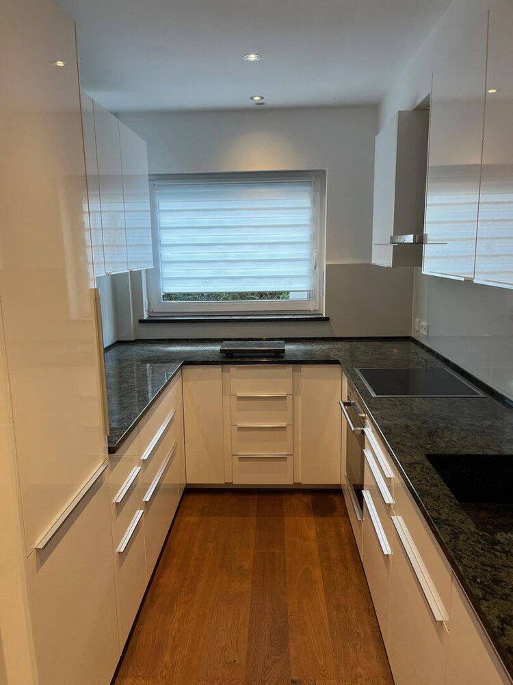 Provisionsfrei - Top modernisierte Wohnung, Garage, Terasse, Garten, Hausautomatisierung, 128m²