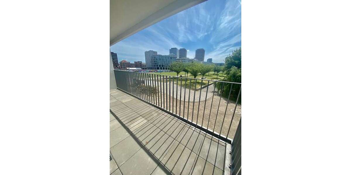 Etagenwohnung Berlin Friedrichshain - 4 Zimmer, 98 m&sup2;, 2.359&euro; | Angebot:25004383