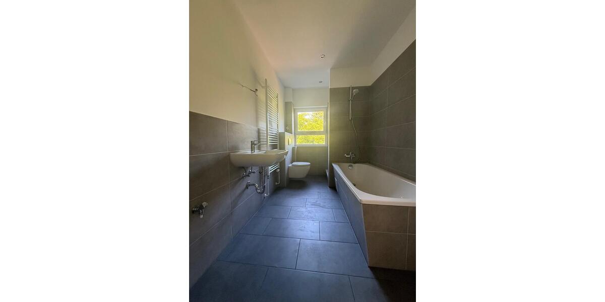 Etagenwohnung Berlin Reinickendorf - 5 Zimmer, 118 m&sup2;, 1.899&euro; | Angebot:26351769