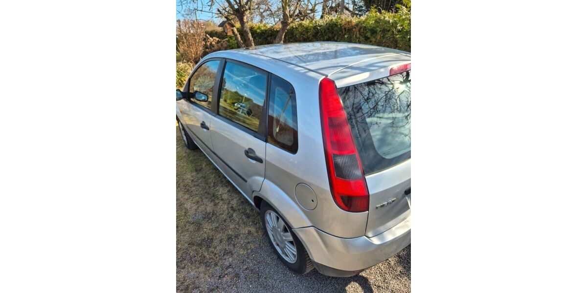 Ford Fiesta 184.300 km 1.600 &euro; Teltow 14513