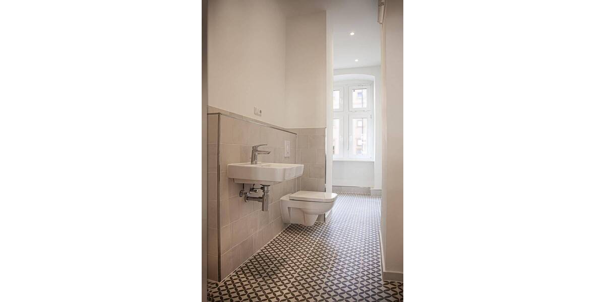 Frisch saniert & bezugsbereit: Elegante Stuckaltbauwohnung in Berlin-Pankow! 2 zimmer