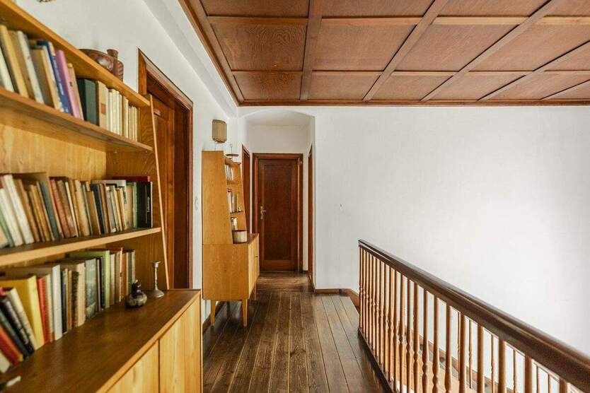 Rarität unweit des Griebnitzsees - Einfamilienhaus aus den 1930er Jahren in der Villenkolonie Neubabelsberg 6 zimmer