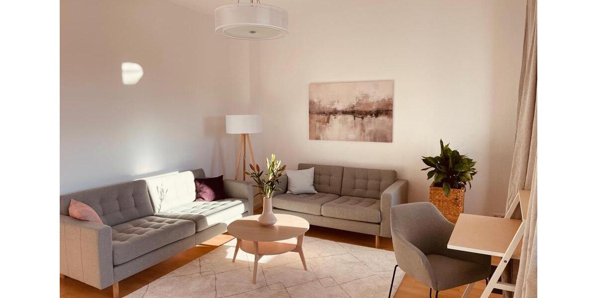 Etagenwohnung Berlin Lichtenberg - 2 Zimmer, 54 m&sup2;, 1.380&euro; | Angebot:24641229