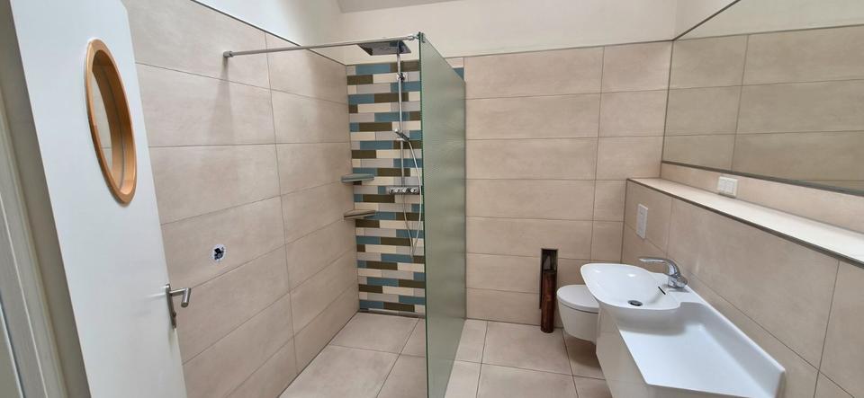 Einfamilienhaus Schönefeld - 2.700.000&euro; | Angebot:27270405