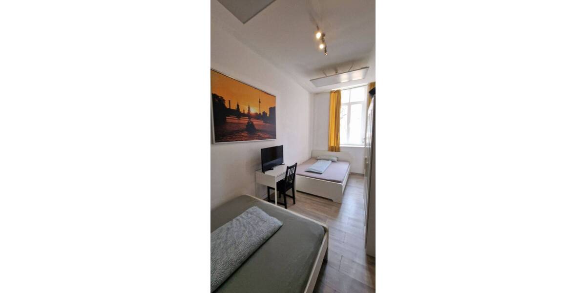 Etagenwohnung Berlin Friedrichshain - 3 Zimmer, 91 m&sup2;, 136.000&euro; | Angebot:26042281
