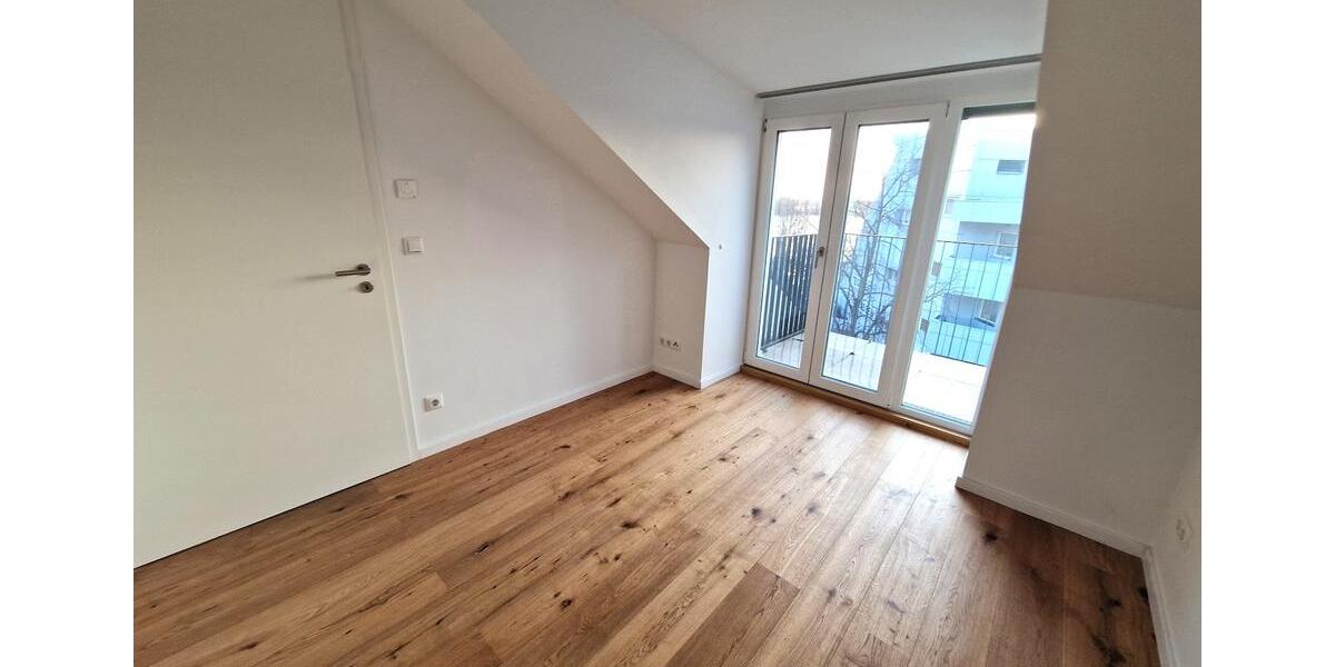 Dachgeschoßwohnung Berlin Reinickendorf - 2 Zimmer, 48 m&sup2;, 1.274&euro; | Angebot:25951089