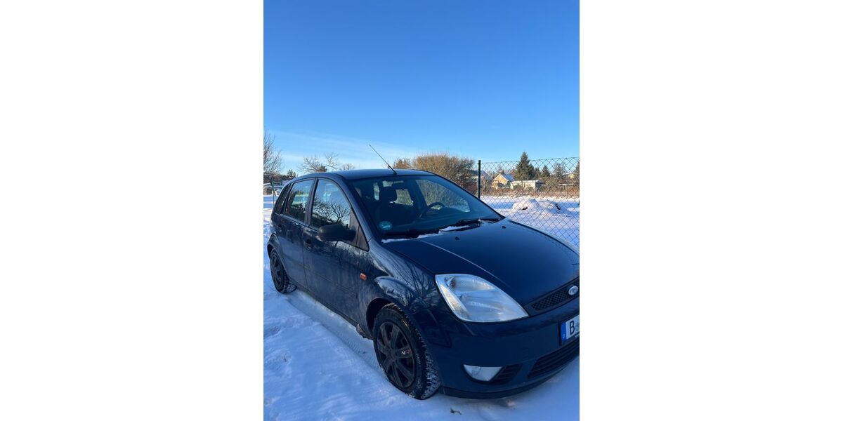 Ford Fiesta 200.010 km 1.100 &euro; Kleinmachnow 14532