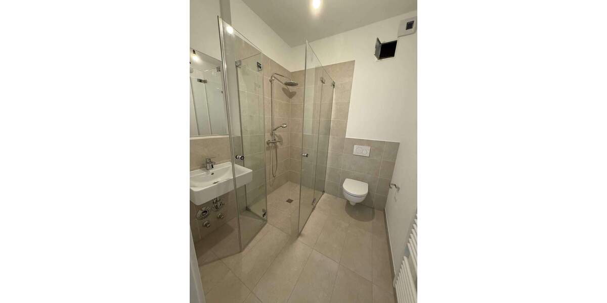 Etagenwohnung Berlin Spandau - 2 Zimmer, 46 m&sup2;, 1.052&euro; | Angebot:25800077