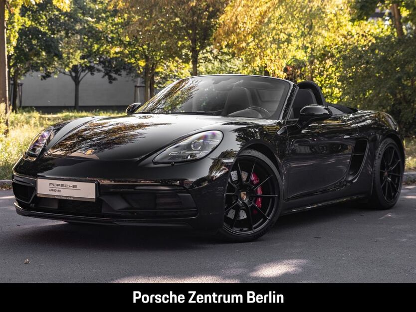 Porsche Boxster 7.436 km 99.930 € Berlin 10587