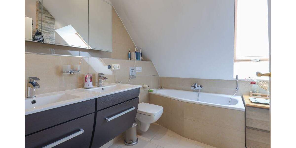 Etagenwohnung Berlin Lichtenberg - 4 Zimmer, 136 m&sup2;, 595.000&euro; | Angebot:25731605