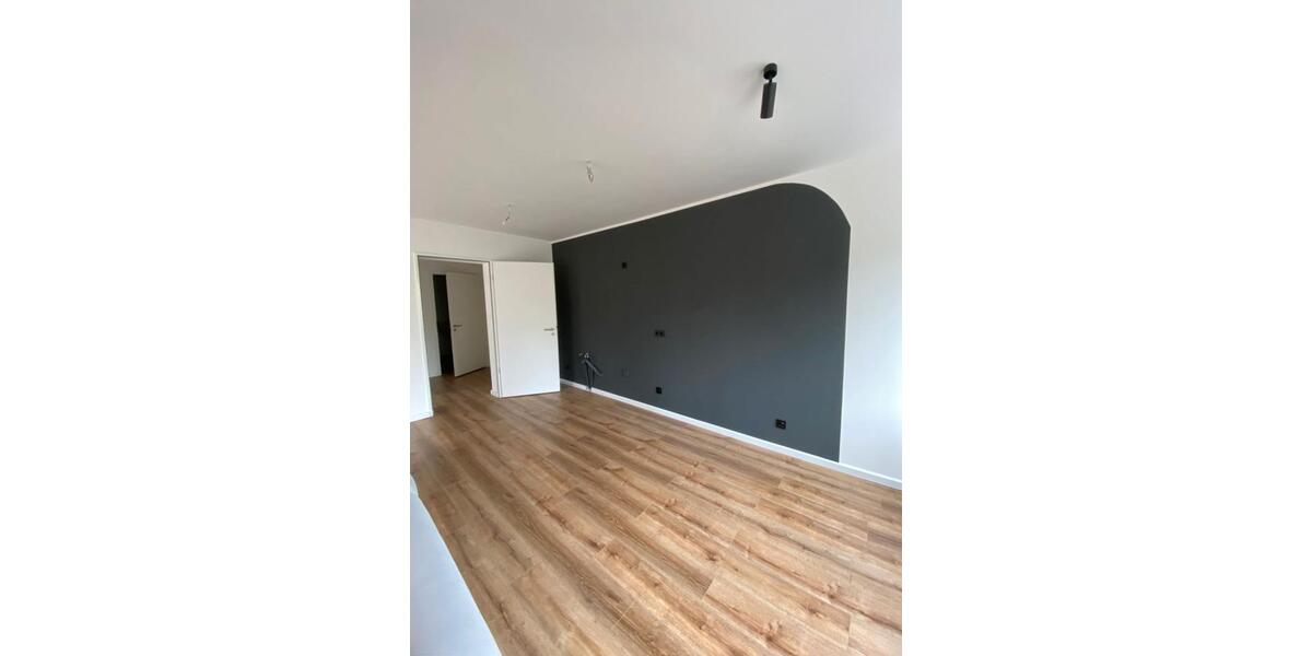 Etagenwohnung Erkner - 2 Zimmer, 63 m&sup2;, 980&euro; | Angebot:25992862