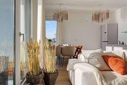 Exklusive 3-Zimmer-Wohnung auf Eiswerder - Loggia, hochwertige Ausstattung & Insellage