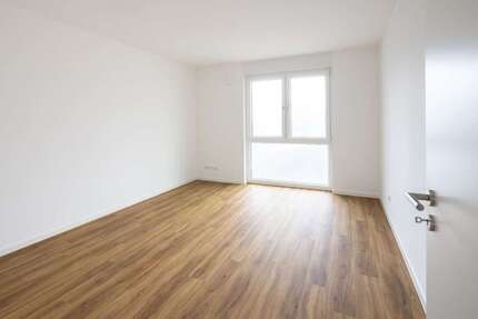 Wohnung Berlin Marzahn-Hellersdorf - 4 Zimmer, 87 m&sup2;, 1.276&euro; | Angebot:26994669